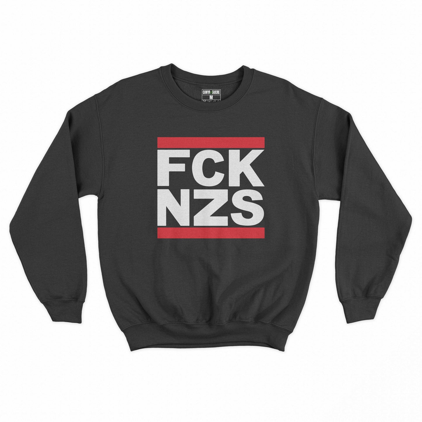 Sudadera negra amb la frase fck nzs